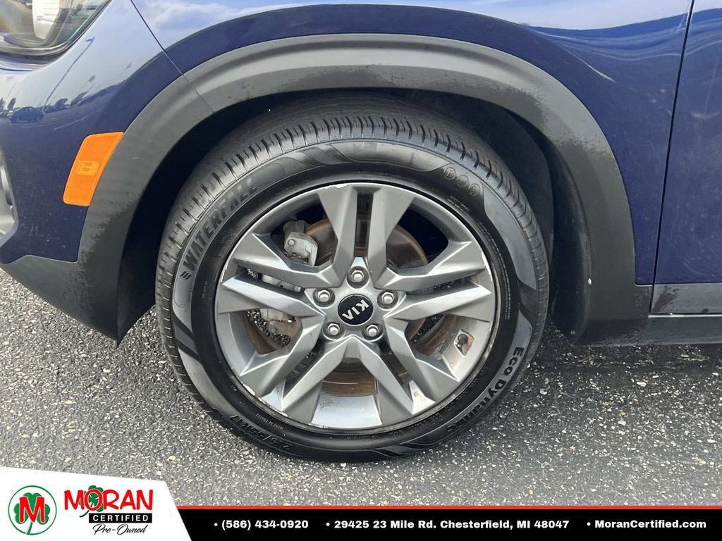 Used 2021 Kia Seltos S FWD image 9