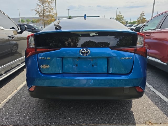 Used 2022 Toyota Prius LE FWD image 5