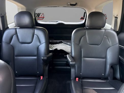 Used 2022 Kia Telluride S image 18