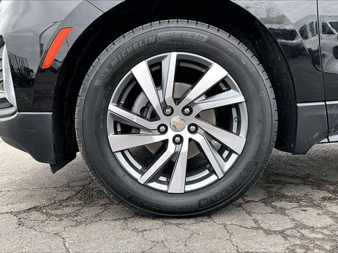 Used 2024 Chevrolet Equinox LT w/ LPO, Floor Liner Package image 9