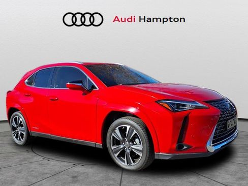 Used 2022 Lexus UX 250h w/ Premium Package AWD/4WD image 2