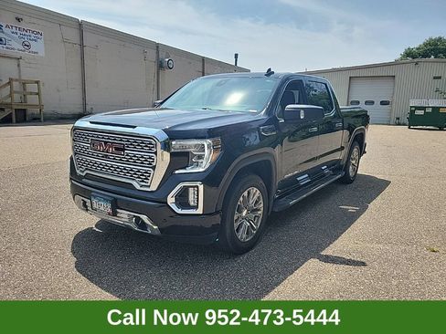 Used 2021 GMC Sierra 1500 Denali w/ Technology Package AWD/4WD image 1