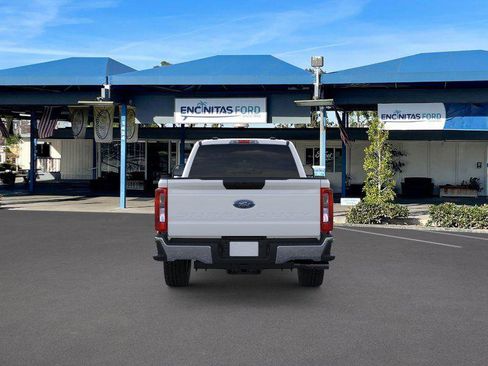New 2026 Ford F250 XLT w/ FX4 Off-Road Package AWD/4WD image 5