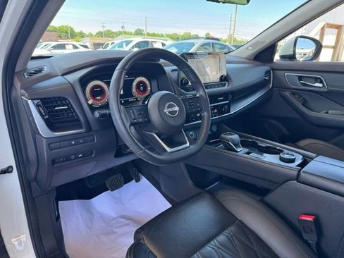 Used 2023 Nissan Rogue Platinum w/ Platinum Premium Package AWD/4WD image 22