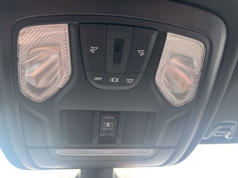 Used 2022 RAM 1500 Big Horn image 28