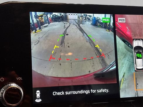 Used 2023 Mitsubishi Outlander SEL image 33