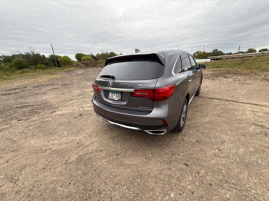 Used 2020 Acura MDX SH-AWD image 10