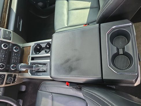 Used 2020 Ford F150 Lariat w/ Equipment Group 502A Luxury image 15