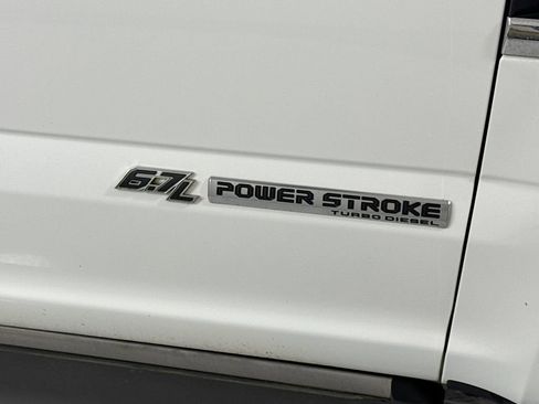 Used 2022 Ford F350 Platinum AWD/4WD image 13