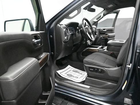 Used 2022 GMC Sierra 1500 Elevation w/ Driver Alert Package I AWD/4WD image 11