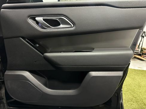 Used 2023 Land Rover Range Rover Velar S AWD/4WD image 26