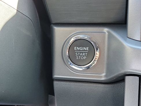 New 2026 Ford F150 XLT w/ Equipment Group 302A MID AWD/4WD image 29