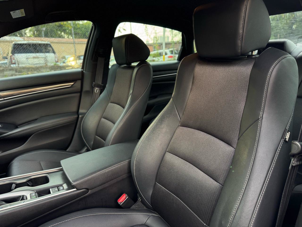 Used 2019 Honda Accord Sport image 13