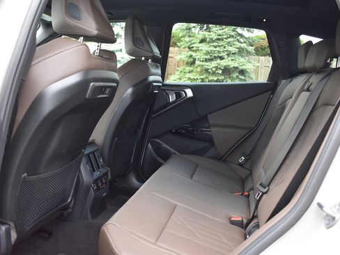 Used 2026 BMW X3 xDrive30i w/ Convenience Package AWD/4WD image 13