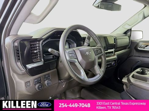 Used 2023 Chevrolet Silverado 1500 RST image 10