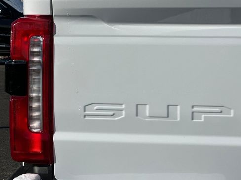 Used 2024 Ford F250 XL w/ 360-Degree Camera Package AWD/4WD image 45