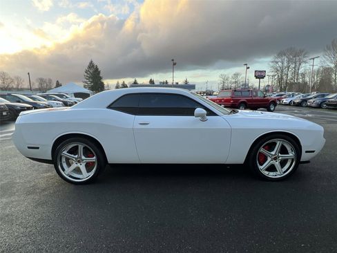 Used 2014 Dodge Challenger Rallye Redline image 6