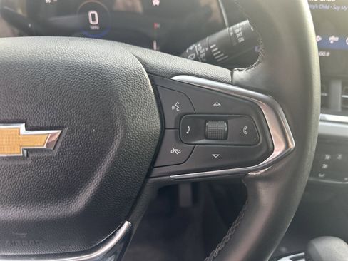 Used 2024 Chevrolet Trax LT w/ Driver Confidence Package image 12