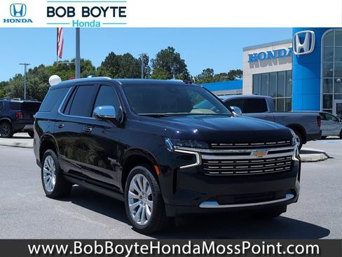 Used 2023 Chevrolet Tahoe Premier AWD/4WD image 1