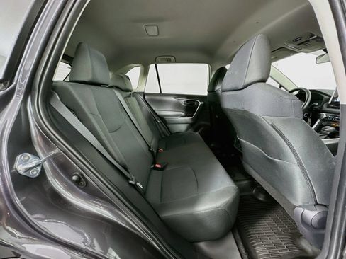 Used 2025 Toyota RAV4 LE AWD/4WD image 26