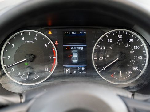 Used 2024 Nissan Sentra S FWD image 21