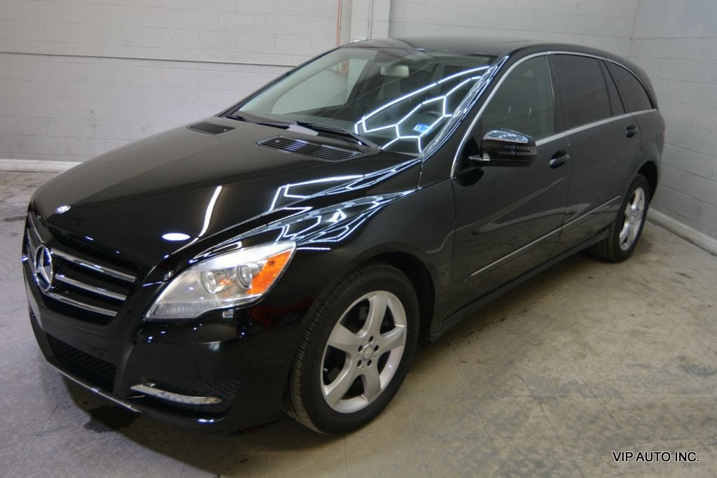 Used 2012 Mercedes-Benz R 350 BlueTEC 4MATIC image 2