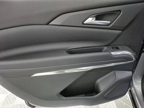 New 2026 Chevrolet Traverse LT w/ Driver Confidence Package FWD image 23