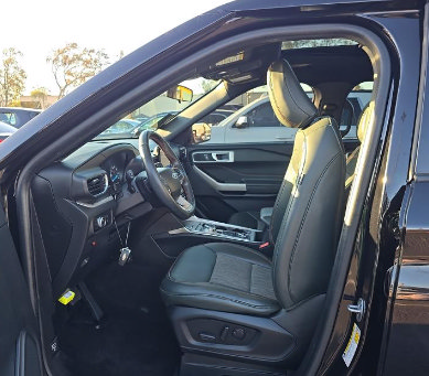 Used 2023 Ford Explorer Timberline AWD/4WD image 9
