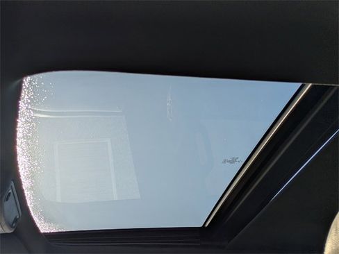 Used 2022 Ford F250 Lariat w/ Black Appearance Package image 20