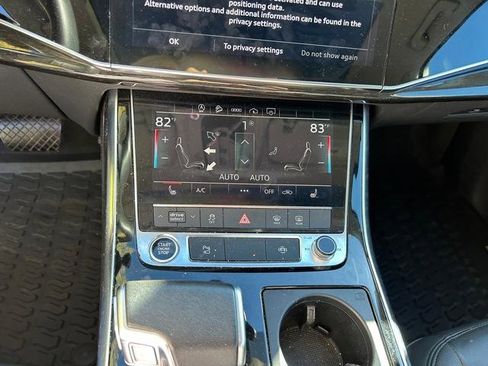 Used 2022 Audi Q7 3.0T Premium Plus w/ Premium Plus Package image 16
