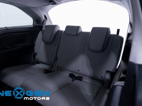 Used 2022 Honda Odyssey Elite image 26