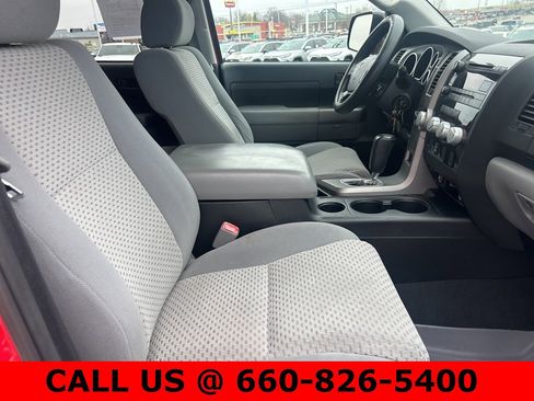 Used 2012 Toyota Tundra 4x4 CrewMax image 5