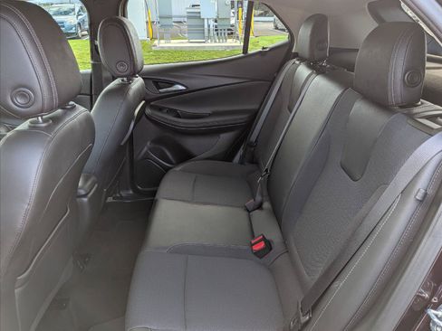 Used 2020 Buick Encore GX Preferred w/ Cold Weather Comfort Package AWD/4WD image 20