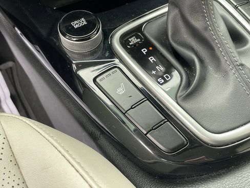 Used 2021 Kia Seltos SX w/ SX Sunroof Package image 19