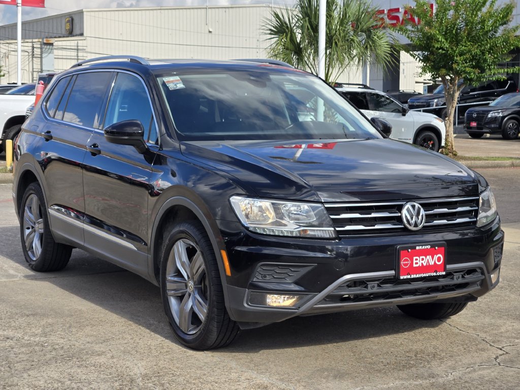Used 2021 Volkswagen Tiguan SEL AWD/4WD image 3