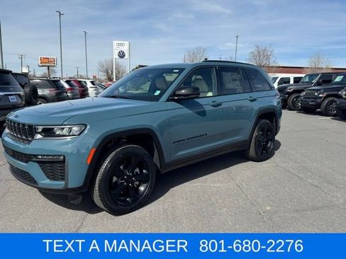 New 2026 Jeep Grand Cherokee Limited w/ Limited Altitude Package AWD/4WD image 8