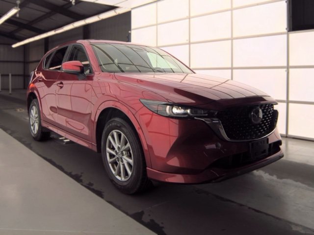 Used 2025 MAZDA CX-5 AWD 2.5 S w/ Preferred Package image 3
