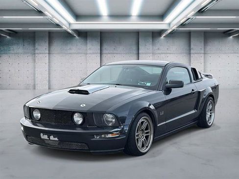 Used 2007 Ford Mustang GT image 1