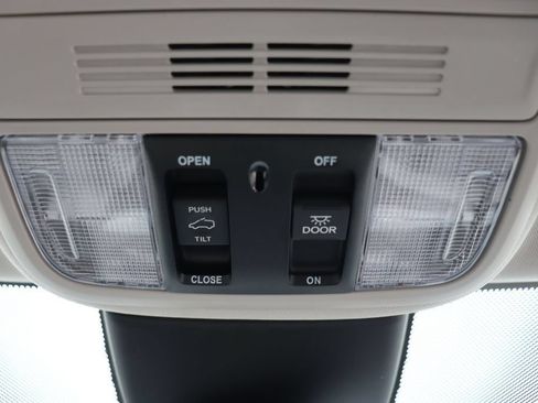 Used 2026 Honda Odyssey EX-L image 26