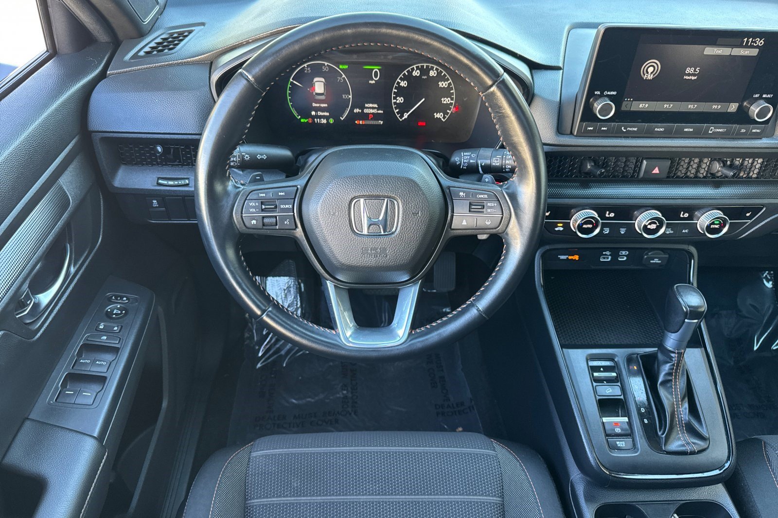 Used 2025 Honda CR-V Sport image 30