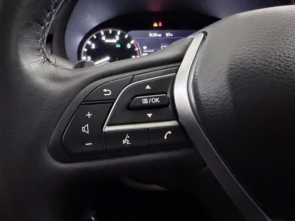 Certified 2023 INFINITI QX50 Luxe FWD image 25