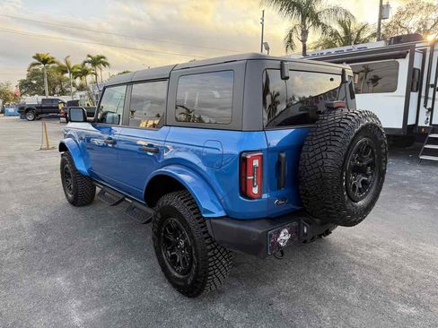 Used 2023 Ford Bronco Wildtrak image 6