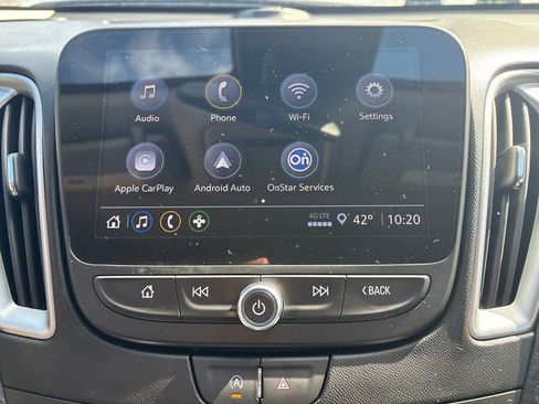 Used 2024 Chevrolet Malibu RS FWD image 23