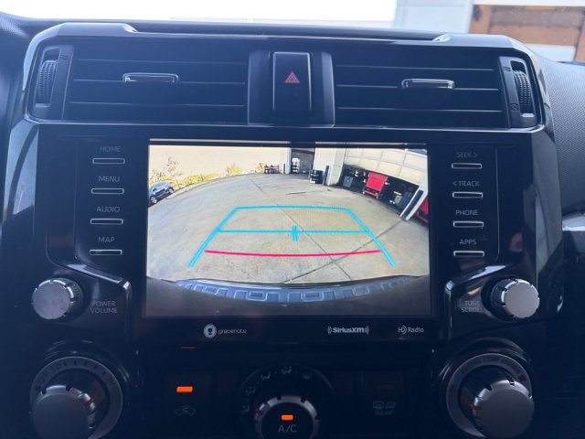 Used 2022 Toyota 4Runner TRD Off-Road AWD/4WD image 16