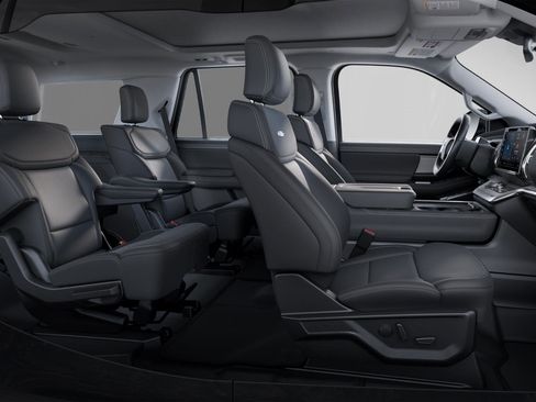 New 2025 Ford Expedition Platinum w/ Driver's Package image 29