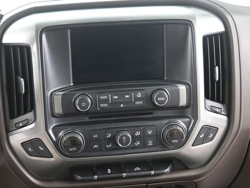 Used 2015 Chevrolet Silverado 1500 LTZ image 26