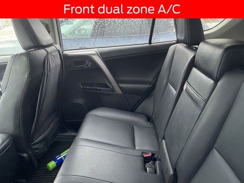 Used 2018 Toyota RAV4 Limited image 10