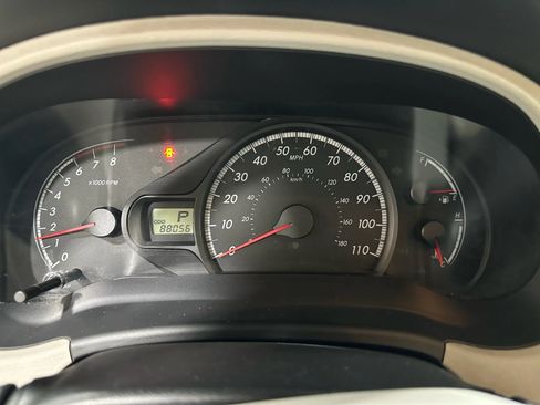 Used 2012 Toyota Sienna image 17