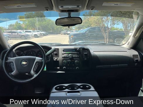 Used 2011 Chevrolet Silverado 1500 LT w/ Texas Edition RWD image 12