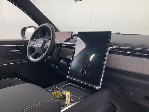 New 2026 GMC Sierra EV Elevation image 26